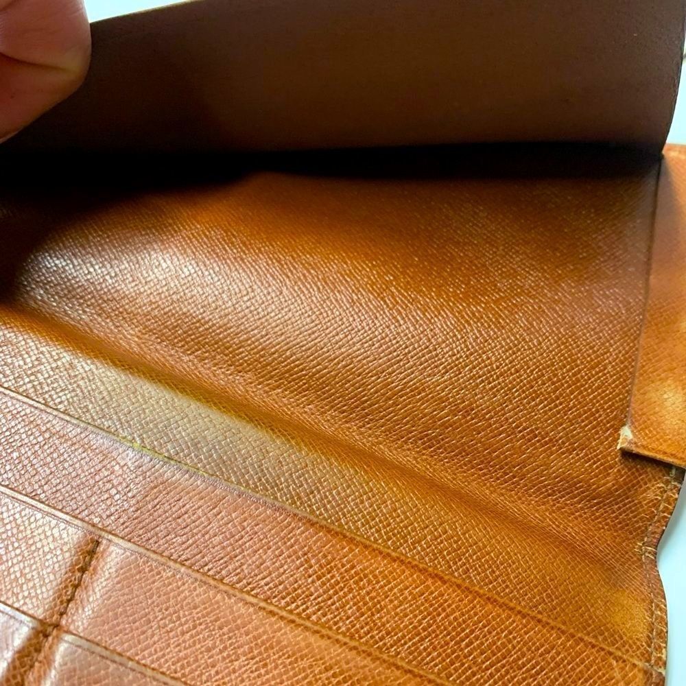 Louis Vuitton Monogram Long Checkbook Wallet - Picture 6 of 10